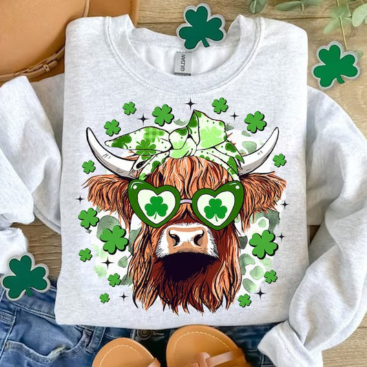 St Patrick's Day Highland Cow
